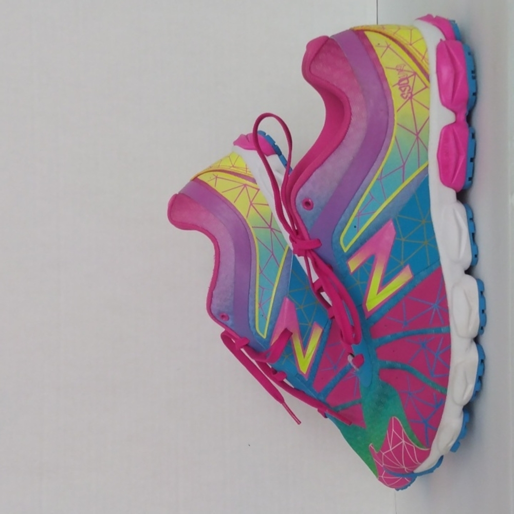New Balance Sneakers Multicolor Womens Wide Width Size 7